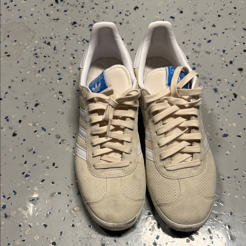 Adidas Men’s Cream Suede